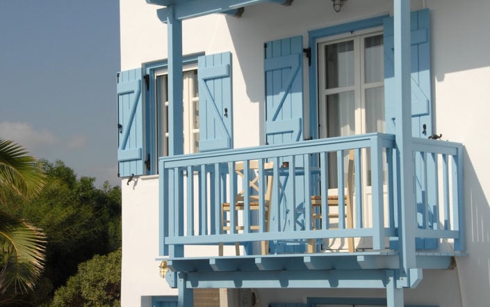 naxos glyfada studios balcony