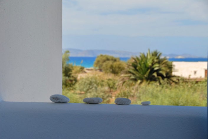 naxos glyfada natural studios stones