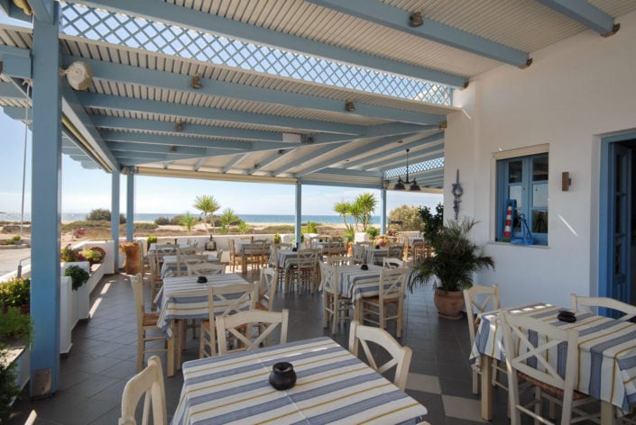 naxos glyfada restaurant view 1